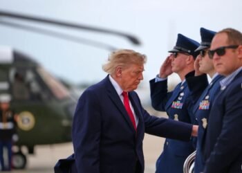 Trump rechaza propuesta de Irán para reabrir estrecho de Ormuz y otras noticias en Oriente Medio
