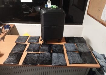DNCD arresta mujer con 5 kilos de droga en el AILA