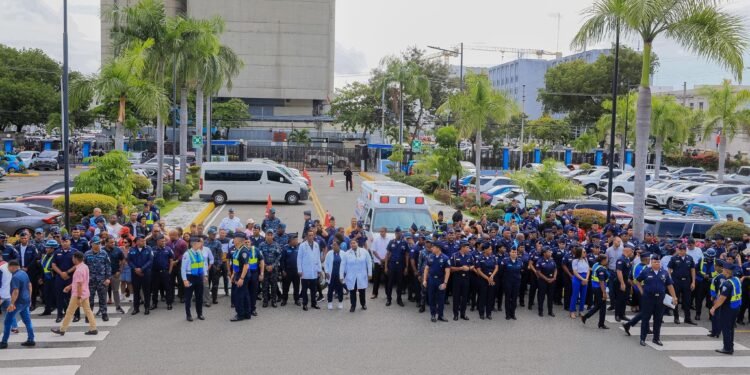 PN evacúa en tres minutos a 1,464 agentes durante simulacro de terremoto