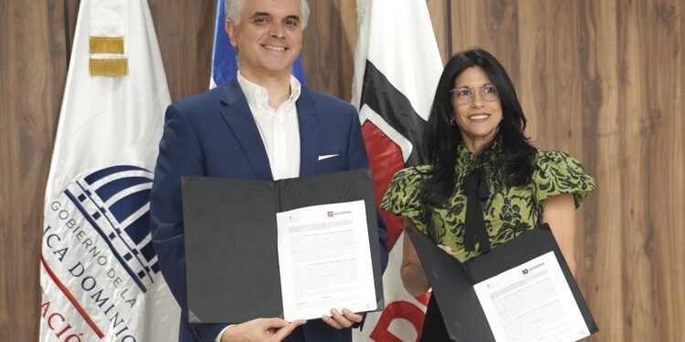 MINERD y ADOZONA acuerdan fortalecer la vinculación entre la educación técnico-profesional y las zonas francas