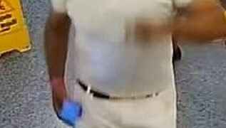 Asaltan hispano en el Alto Manhattan; arrestan y acusan hombre de asesinato mujer en mismo vecindario