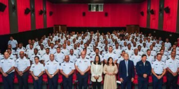Mujer lleva jornada contra violencia a la Fuerza Aérea