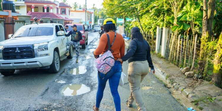 Migración detuvo a 430 haitianos en Santiago
