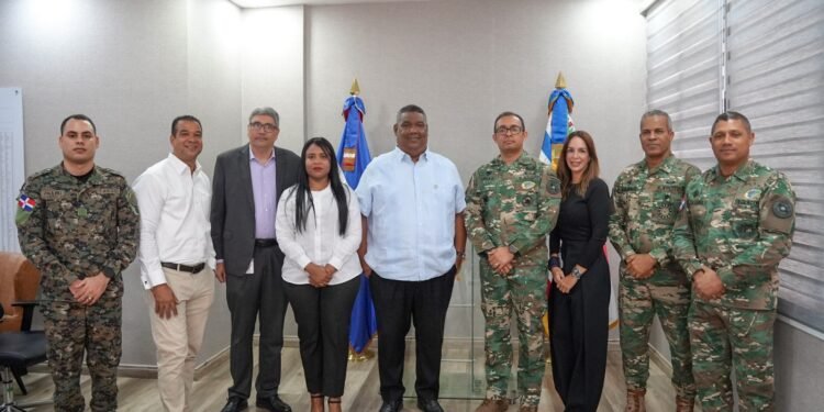 ECO5RD y Ejército firman acuerdo para gestión de residuos