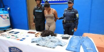 Apresan en Puerto Plata mujer que drogó a víctima para robarle en La Esperilla