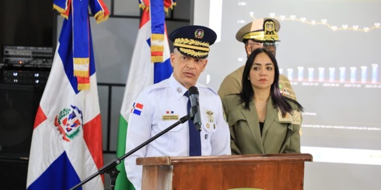 Director de la Policía advierte delincuentes no impondrán su voluntad y exhorta a prófugos entregarse