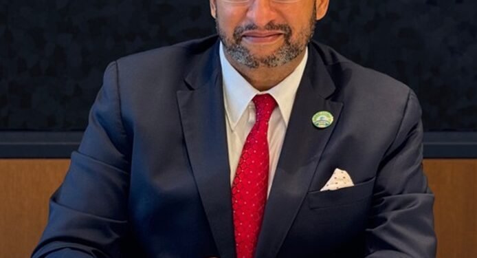 Eligen al dominicano Henry Garrido entre los 100 latinos más influyentes de NY