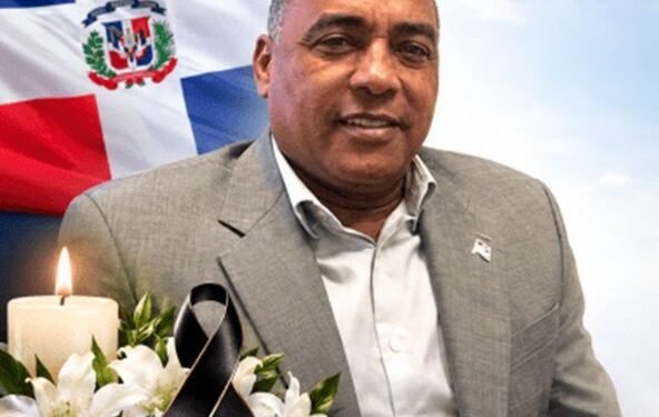 Sepultan en NJ al político y activista comunitario dominicano Tito Báez