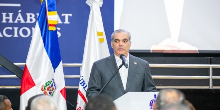 Presidente Abinader destaca reducción de la pobreza y avances sociales y económicos de República Dominicana