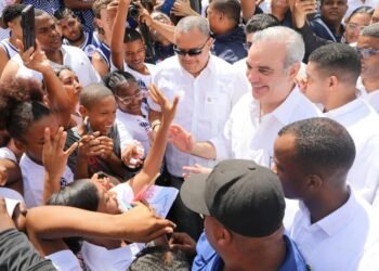 Abinader inaugurará una estancia infantil en el DN y dos carreteras en El Seibo