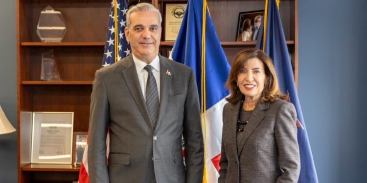 Presidente Luis Abinader y gobernadora Hochul