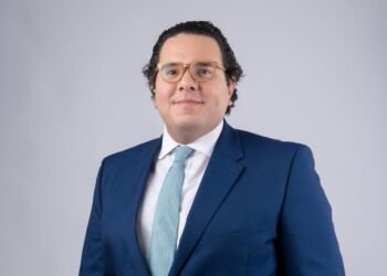 Abinader designa a Víctor Livio Cedeño como superintendente de Bancos