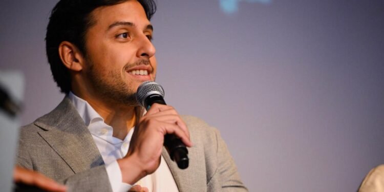 Raymond Rodríguez anuncia respaldo a promociones de bachillerato del DN