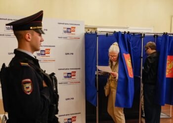 Ataques ucranianos sacuden el inicio de las elecciones legislativas en Rusia