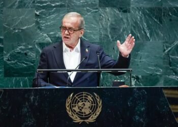 Pezeshkian acusa a EE.UU e Israel de terrorismo durante discurso ante ONU