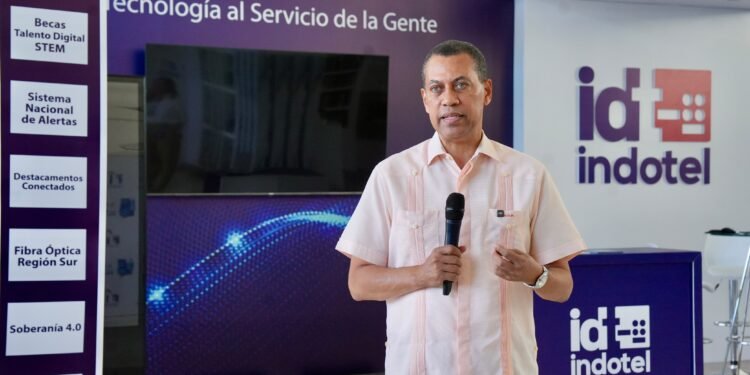 Gómez Mazara destaca cultura y lectura como herramientas esenciales para formar nuevas generaciones