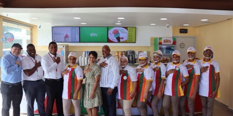 Helados Bon inaugura establecimiento número 400 en SDE