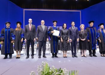 Unapec reconoce trayectoria de José Mármol con Doctorado Honoris Causa