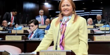 Ydenia Doñé