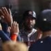 Astros pegan 5 jonrones en paliza 13-2 ante Atléticos y se acercan al título divisional