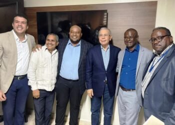 Comunitarios de Boca Chica y La Caleta se suman al PLD