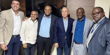 Comunitarios de Boca Chica y La Caleta se suman al PLD