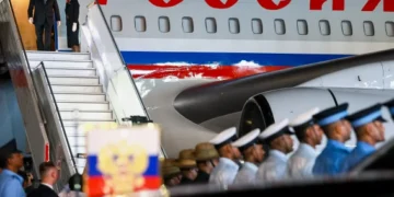 Líderes BRICS se reúnen en Nueva Delhi mientras guerras y rivalidades tensan el bloque ampliado