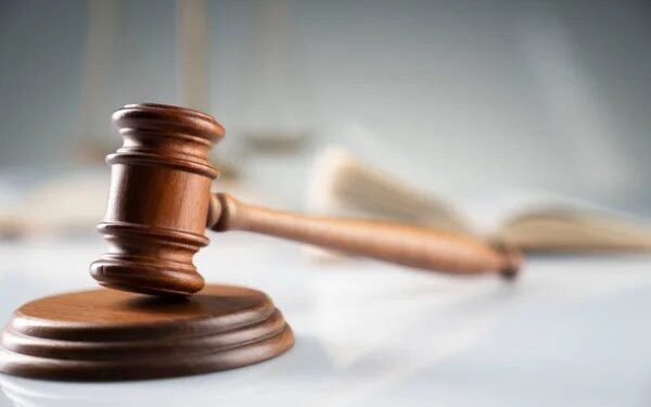 MP destapa presunto infierno en falsa fundación: rescata 13 menores y pide prisión para dos hombres