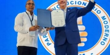Abinader asume presidencia del PRM, garantiza un partido unido y concentrado para gobernar los dominicanos