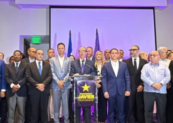 Francisco Javier García, afirmó que continuará trabajando para obtener la candidatura presidencial