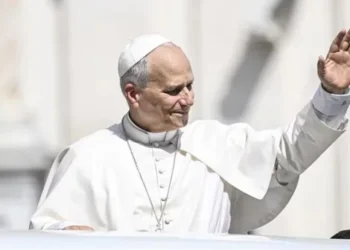 El papa León XIV será hospitalizado este martes para ser operado del nódulo en el pulmón
