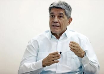 Fotografía de archivo del viceministro de Relaciones Exteriores de Cuba, Carlos Fernández de Cossío. EFE/ Ernesto Mastrascusa