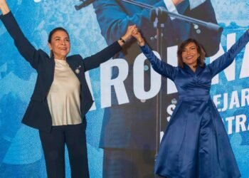 Carolina recibe apoyo de Geanilda Vásquez: “Vamos a construir y vamos a ganar