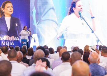Carolina Mejía, diputada, Anny Mambrú, Jesús Colón