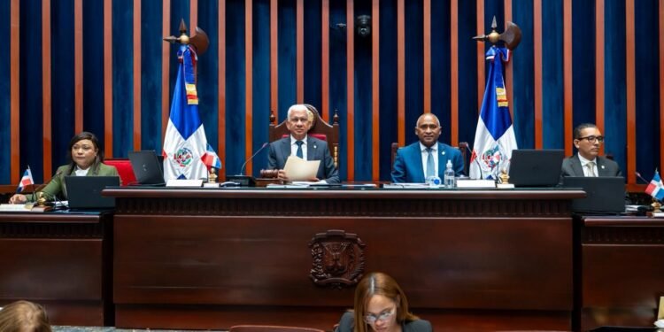 Senado aprueba en primera lectura Ley Orgánica del Ministerio Público