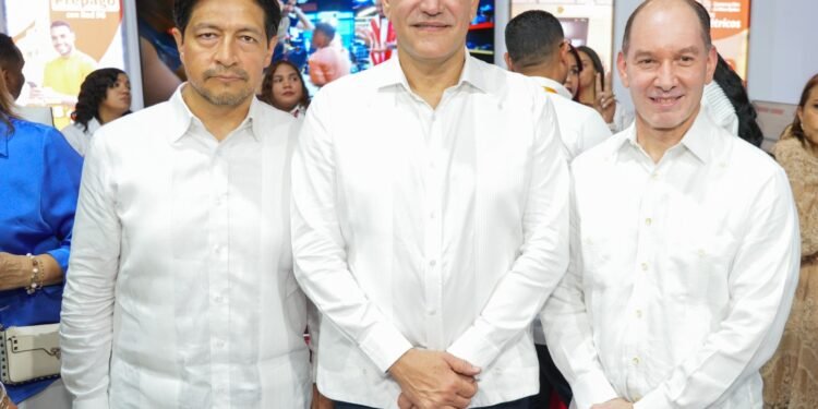 Claro impulsa región norte con soluciones en Expo Cibao 2026
