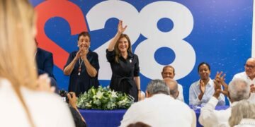 Carolina suma el respaldo de doña Manola Santana, referente de integridad y servicio público