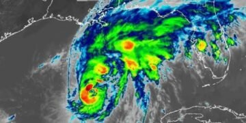 Isaías: el primer huracán de la temporada en el Atlántico se fortalece a categoría 3