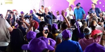 Masiva juramentación de nuevos miembros en el PLD en Jarabacoa, La Vega
