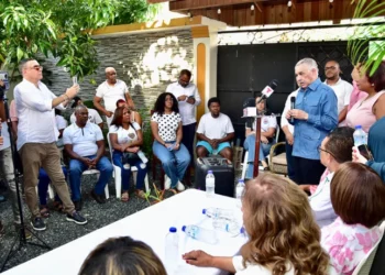 Miguel Vargas exige que la Policía actúe apegada a la ley
