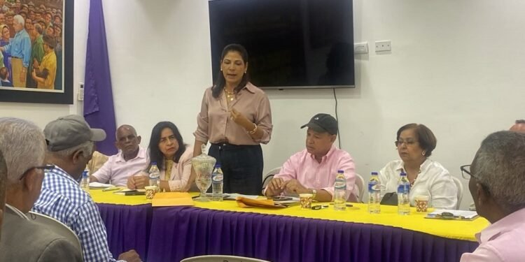 PLD prepara actividades por el 25 aniversario del fallecimiento del Profesor Juan Bosch
