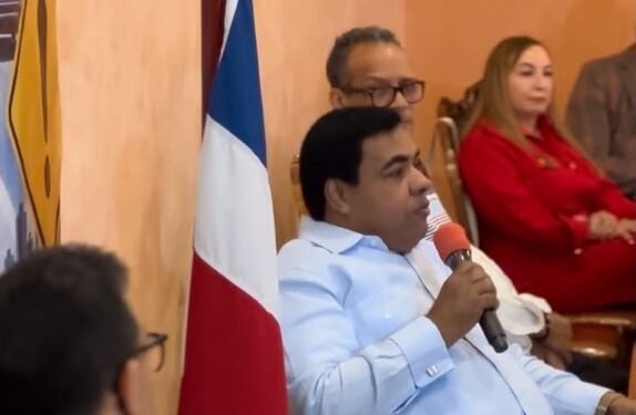 CNTU plantea ampliar la educación vial y otorgar pensiones a choferes que no pueden conducir