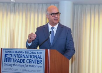 Igor Rodríguez resalta en Washington avances y fortalecimiento de aviación civil dominicana