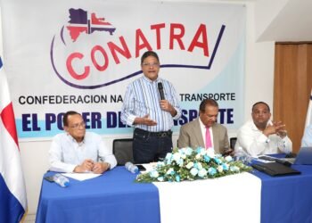 INTRANT y transportistas acuerdan comisión para agilizar revisión de expedientes