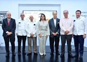 UNICARIBE inaugura auditorio en honor a Joaquín Balaguer y reconoce su legado