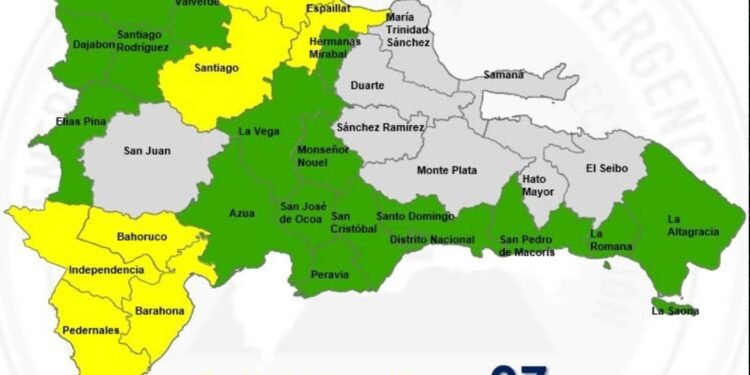 COE mantiene siete provincias en alerta amarilla y coloca 17 en verde por incidencia de vaguada