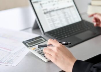 DGII reitera emisión facturas electrónicas de tipo “E” para Grandes Locales y Medianos contribuyentes desde noviembre