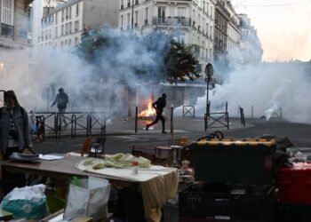 NFL mantiene en París el Steelers-Saints pese a disturbios