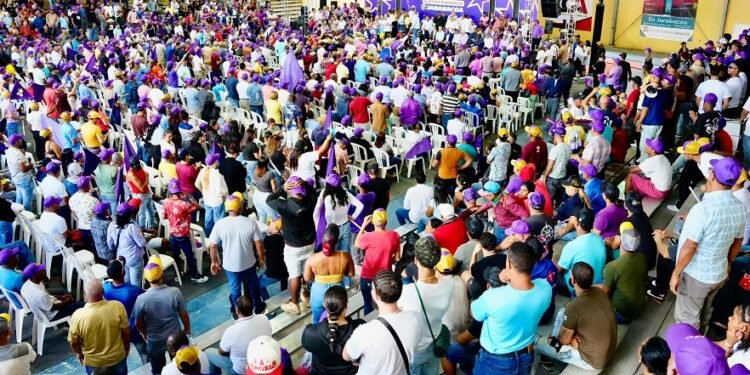 Danilo: Gobierno no ha hecho nada para proteger productores agropecuarios